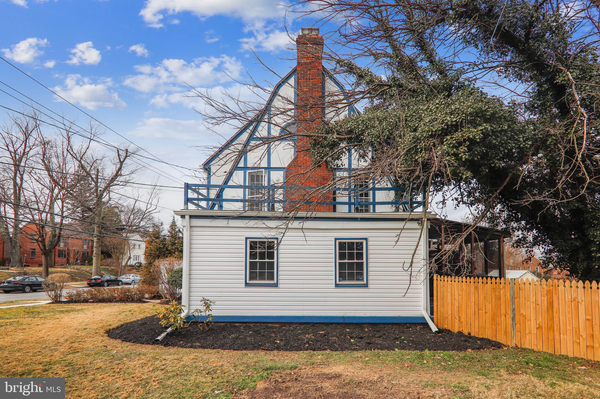 8401 Cedar Street Silver Spring, MD 20910 - Photo 3 of 86 Gallery Image 3