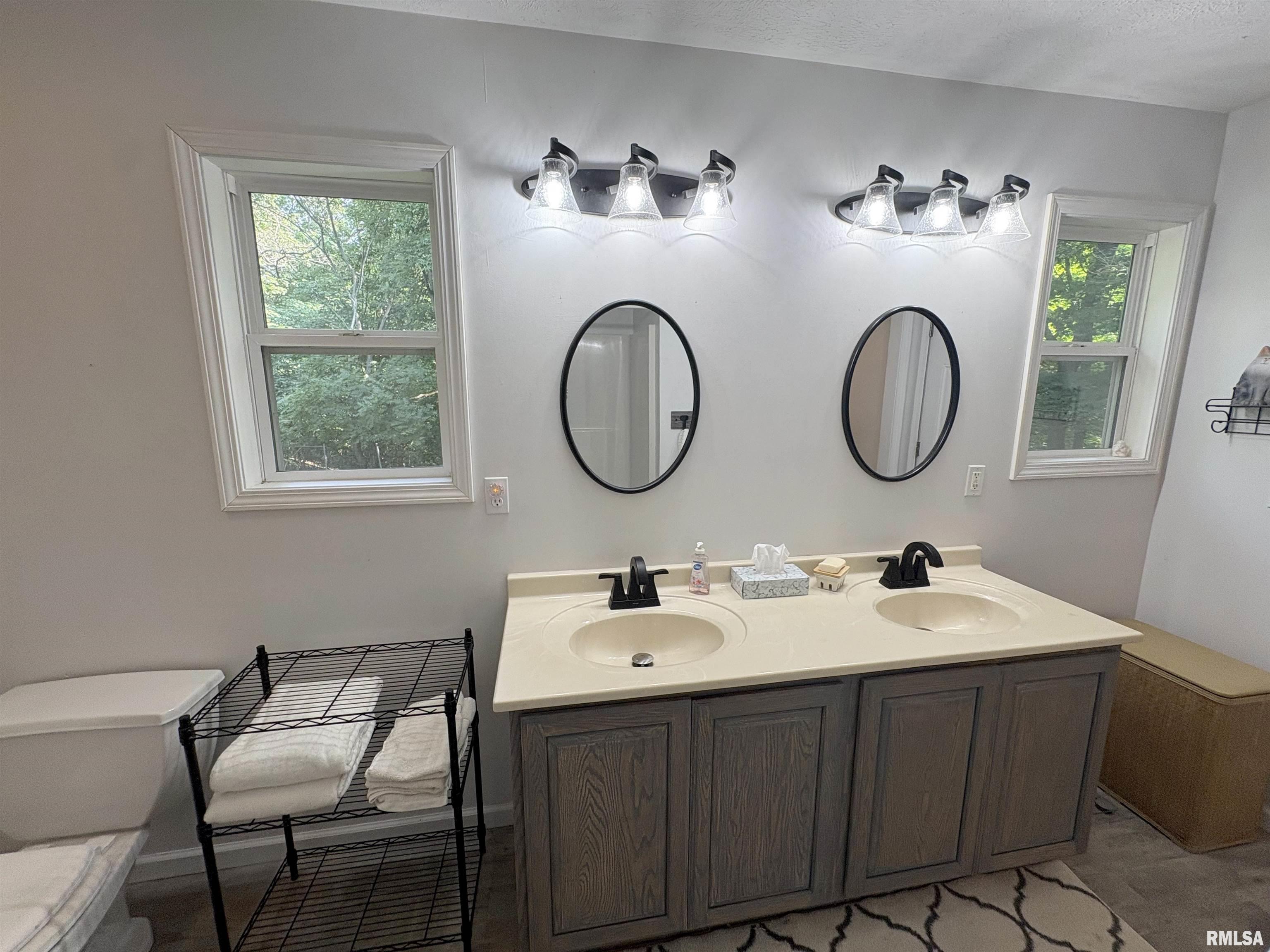 206 East Alconbury Road Metamora, IL 61548 - Photo 21 of 51 Gallery Image 21