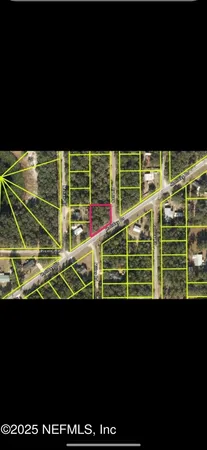 a view of an outdoor space