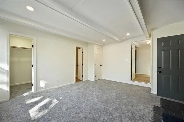 $209,500 | 107 South Claremont Avenue, Sugar Creek, MO 64054