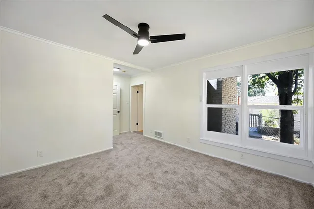 $209,500 | 107 South Claremont Avenue, Sugar Creek, MO 64054