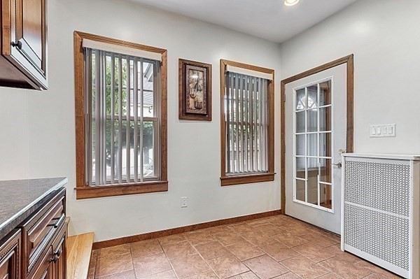 28 Bond Street Lowell, MA 01851 - Photo 11 of 42