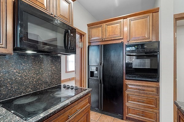 28 Bond Street Lowell, MA 01851 - Photo 2 of 42