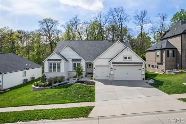 $765,000 | 171 Wyndgate Valley Drive, Lake St. Louis, MO 63367