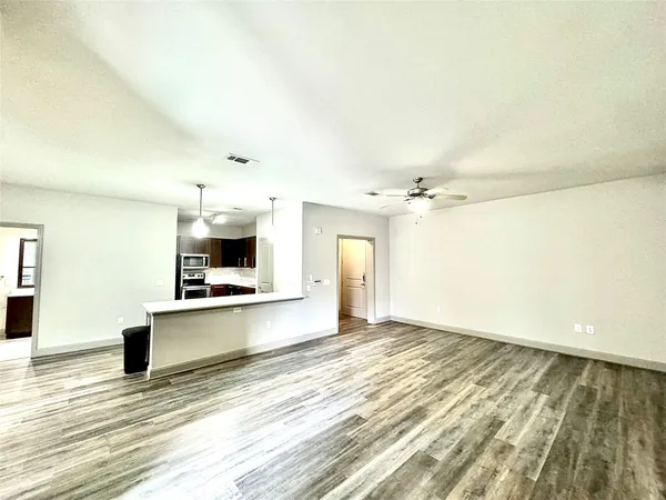 $2,074 | 3788 Richmond Avenue, Unit 1332, Houston, TX 77046