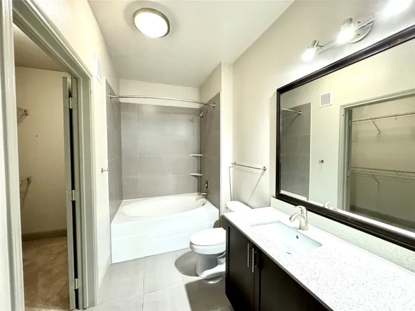 $2,089 | 3788 Richmond Avenue, Unit 1332, Houston, TX 77046