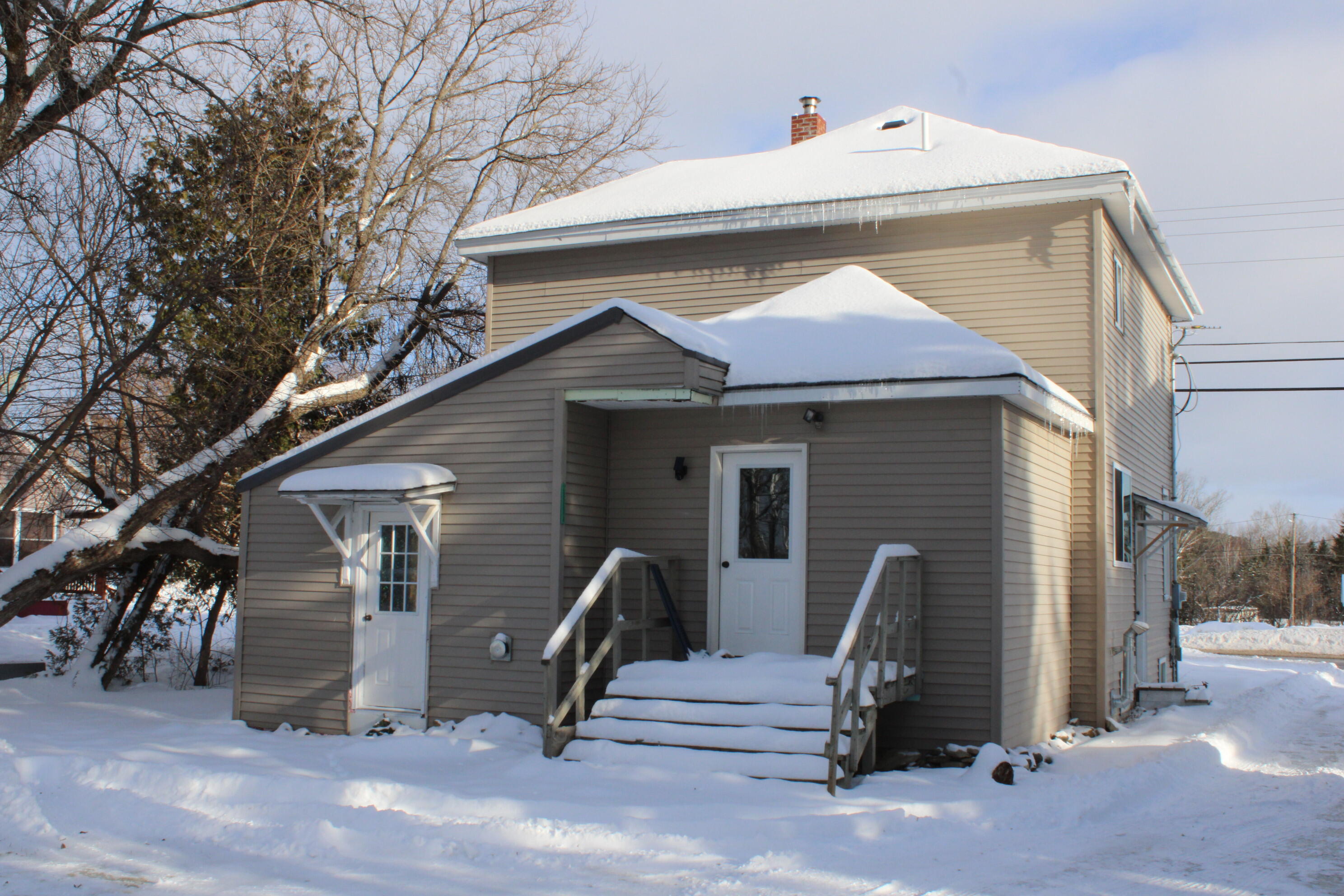 94 Hines Street Washburn, ME 04786 - Photo 4 of 30 IMG_0974