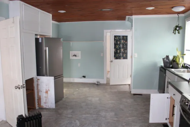 $160,000 | 94 Hines Street, Washburn, ME 04786