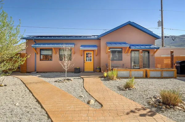 $1,125,000 | 506 East 3rd Street, Salida, CO 81201