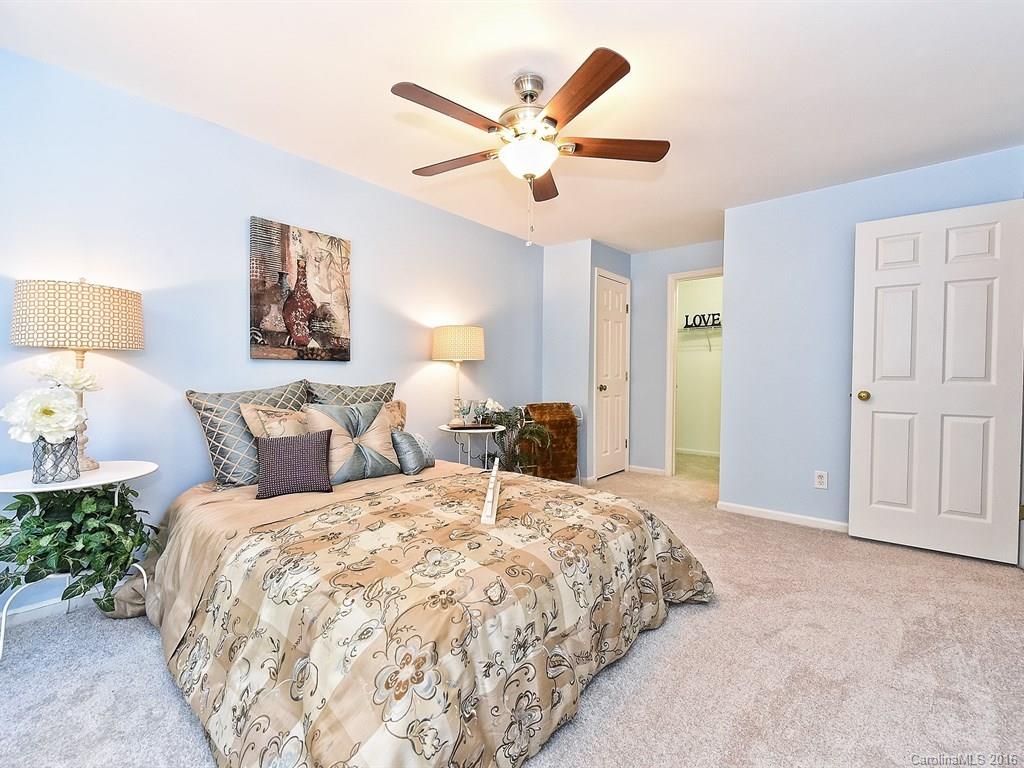 19901 Henderson Road, Unit J Cornelius, NC 28031 - Photo 16 of 24 Gallery Image 16