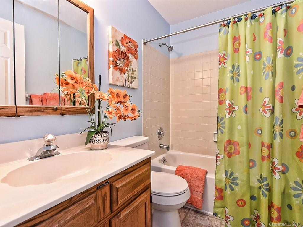 19901 Henderson Road, Unit J Cornelius, NC 28031 - Photo 19 of 24 Gallery Image 19