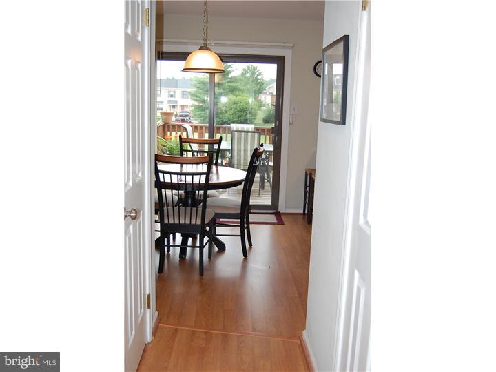 515 Ward Road Brookhaven, PA 19015 - Photo 11 of 14 Hallway