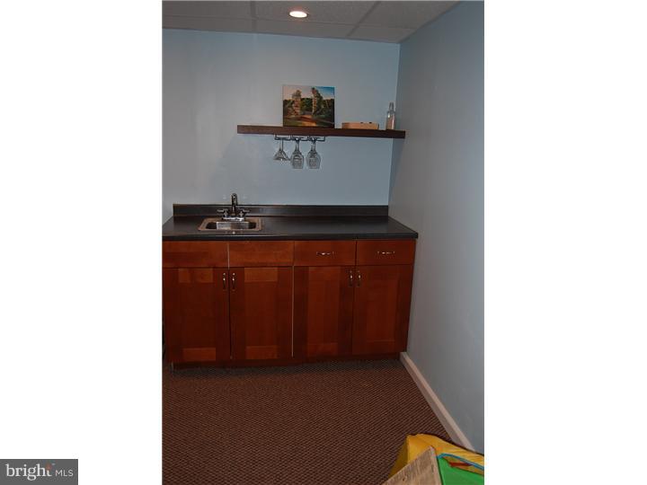 515 Ward Road Brookhaven, PA 19015 - Photo 14 of 14 Wet Bar