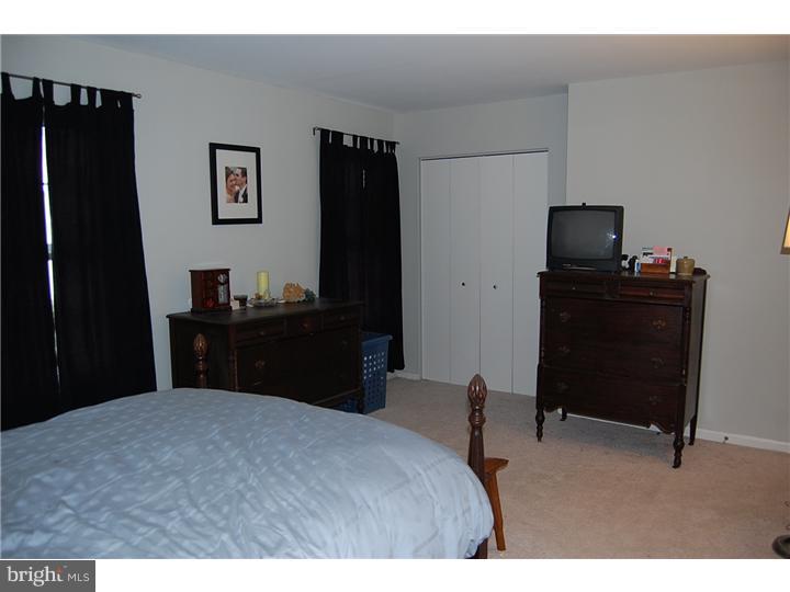 515 Ward Road Brookhaven, PA 19015 - Photo 8 of 14 Bedroom - Main
