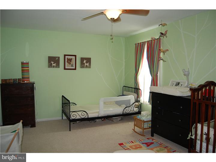 515 Ward Road Brookhaven, PA 19015 - Photo 9 of 14 Bedroom 2