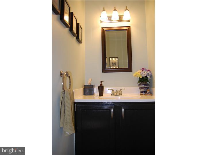 515 Ward Road Brookhaven, PA 19015 - Photo 10 of 14 Bathroom