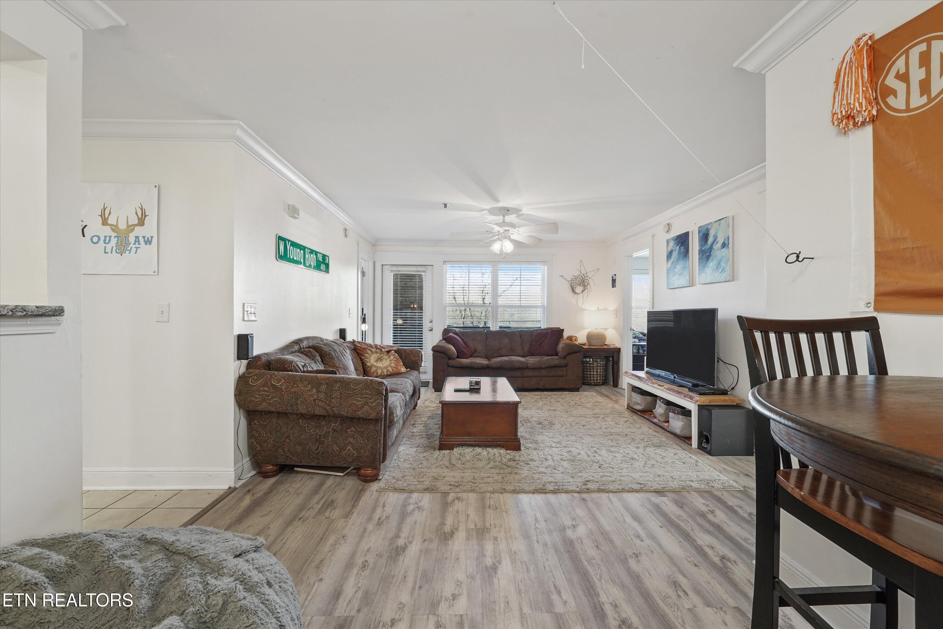 3700 Spruce Ridge Way, Unit 1922 Knoxville, TN 37920 - Photo 4 of 32 04-3700 Spruce Ridge Way #1922 15