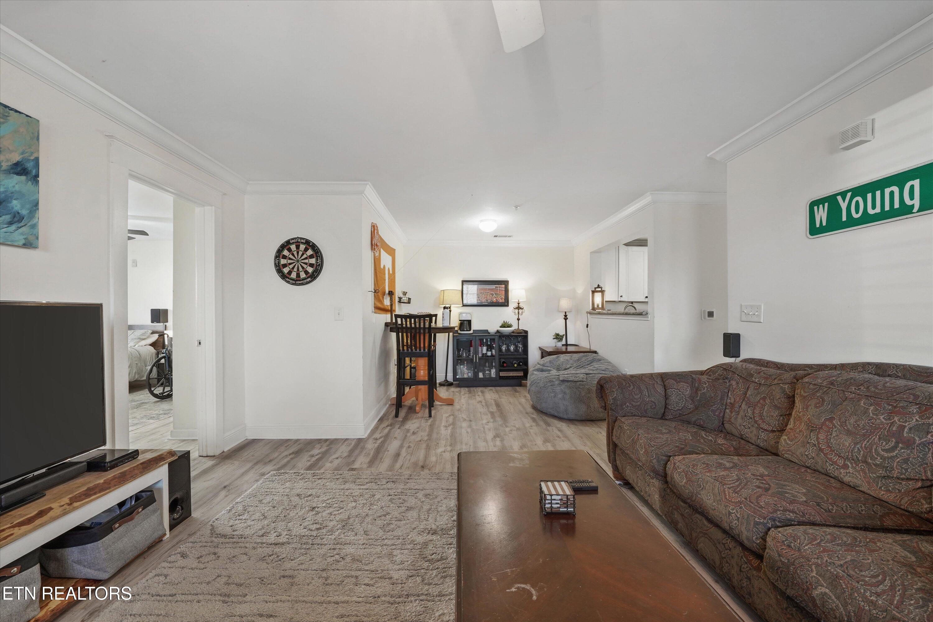 3700 Spruce Ridge Way, Unit 1922 Knoxville, TN 37920 - Photo 6 of 32 06-3700 Spruce Ridge Way #1922 17