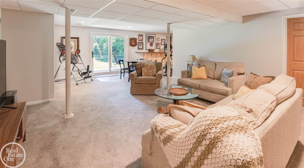 721 South Livernois Road Rochester Hills, MI 48307 - Photo 24 of 31
