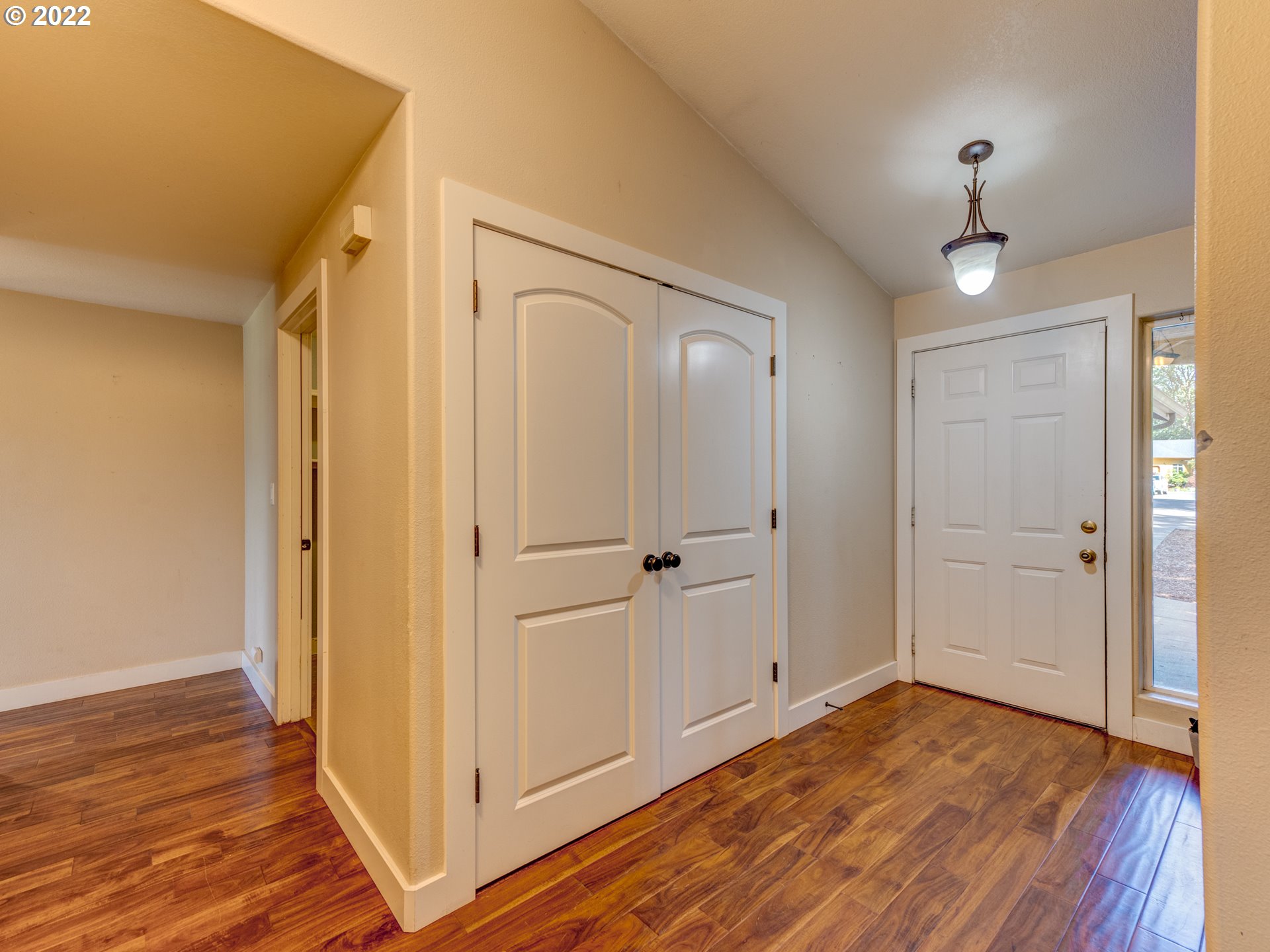 4323 Forsythia Street Springfield, OR 97478 - Photo 11 of 29