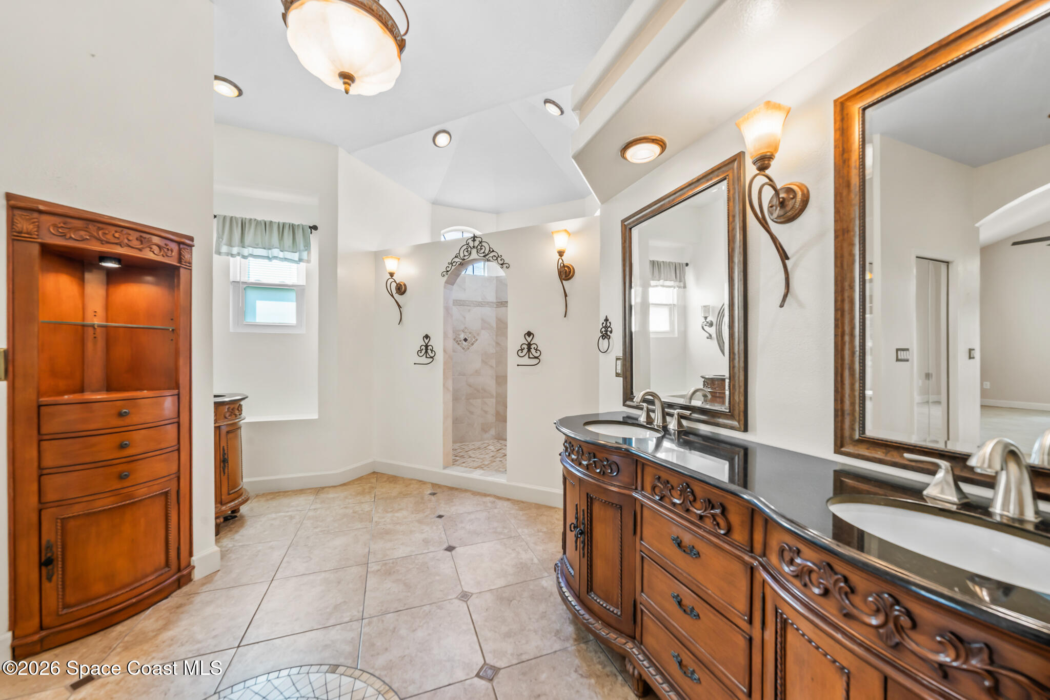 751 Lake Drive Melbourne, FL 32940 - Photo 28 of 33 Primary Bath