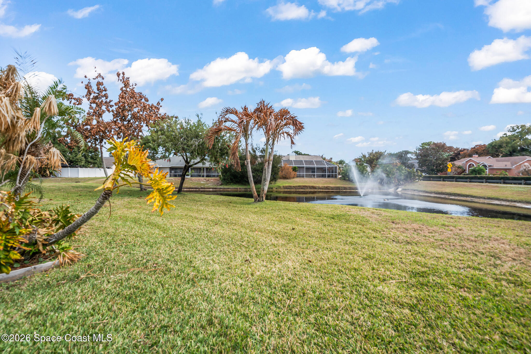 751 Lake Drive Melbourne, FL 32940 - Photo 29 of 36 Back yard