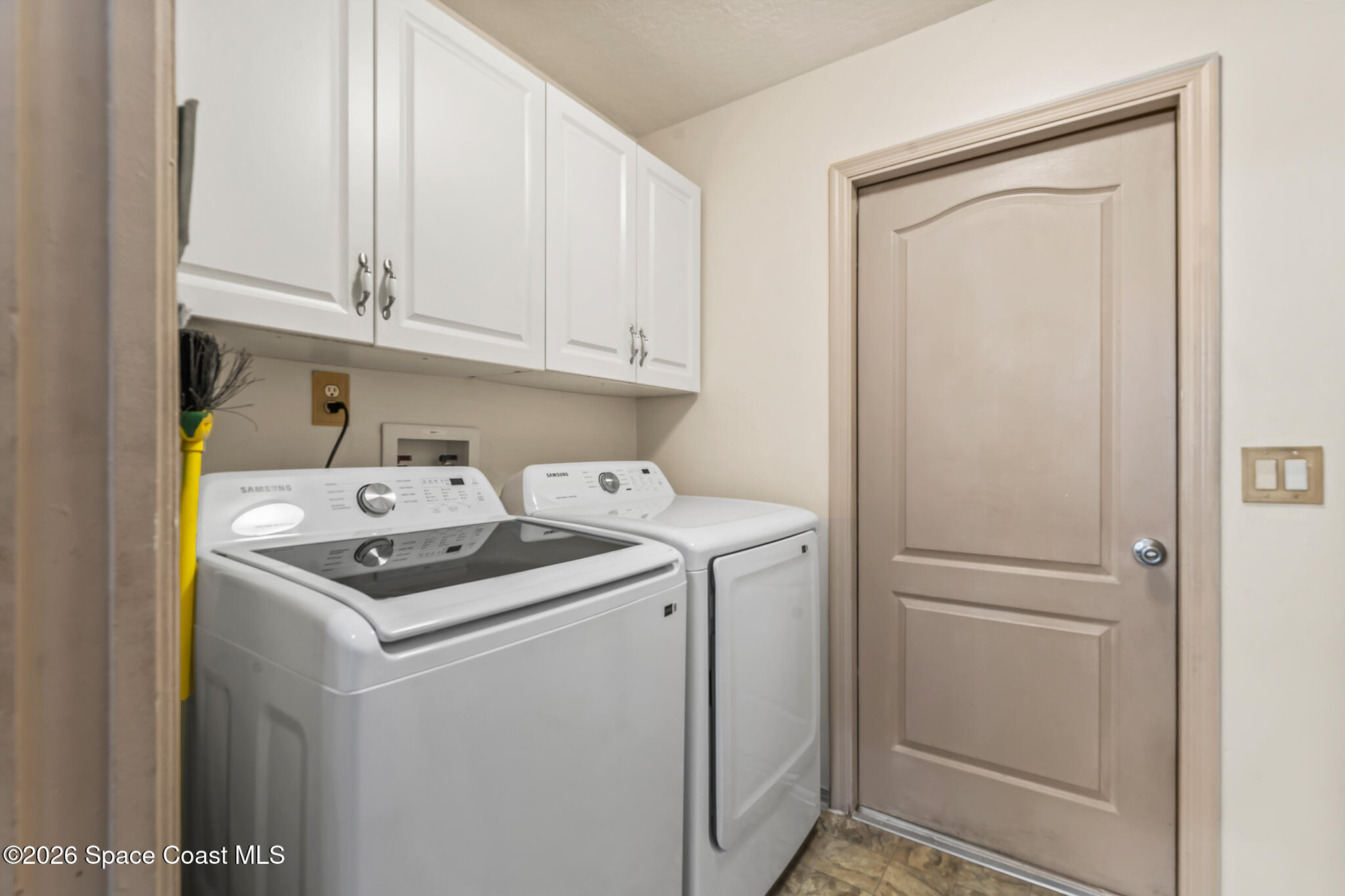 751 Lake Drive Melbourne, FL 32940 - Photo 34 of 36 Laundry Room