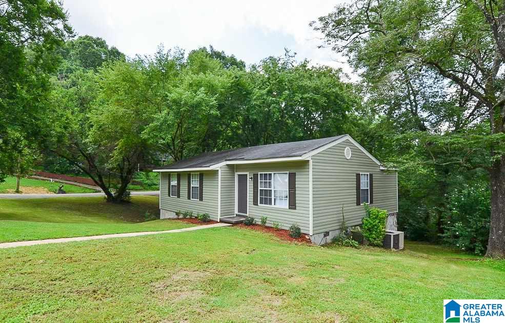 8765 Sunset Drive Leeds, AL 35094 - Photo 4 of 31