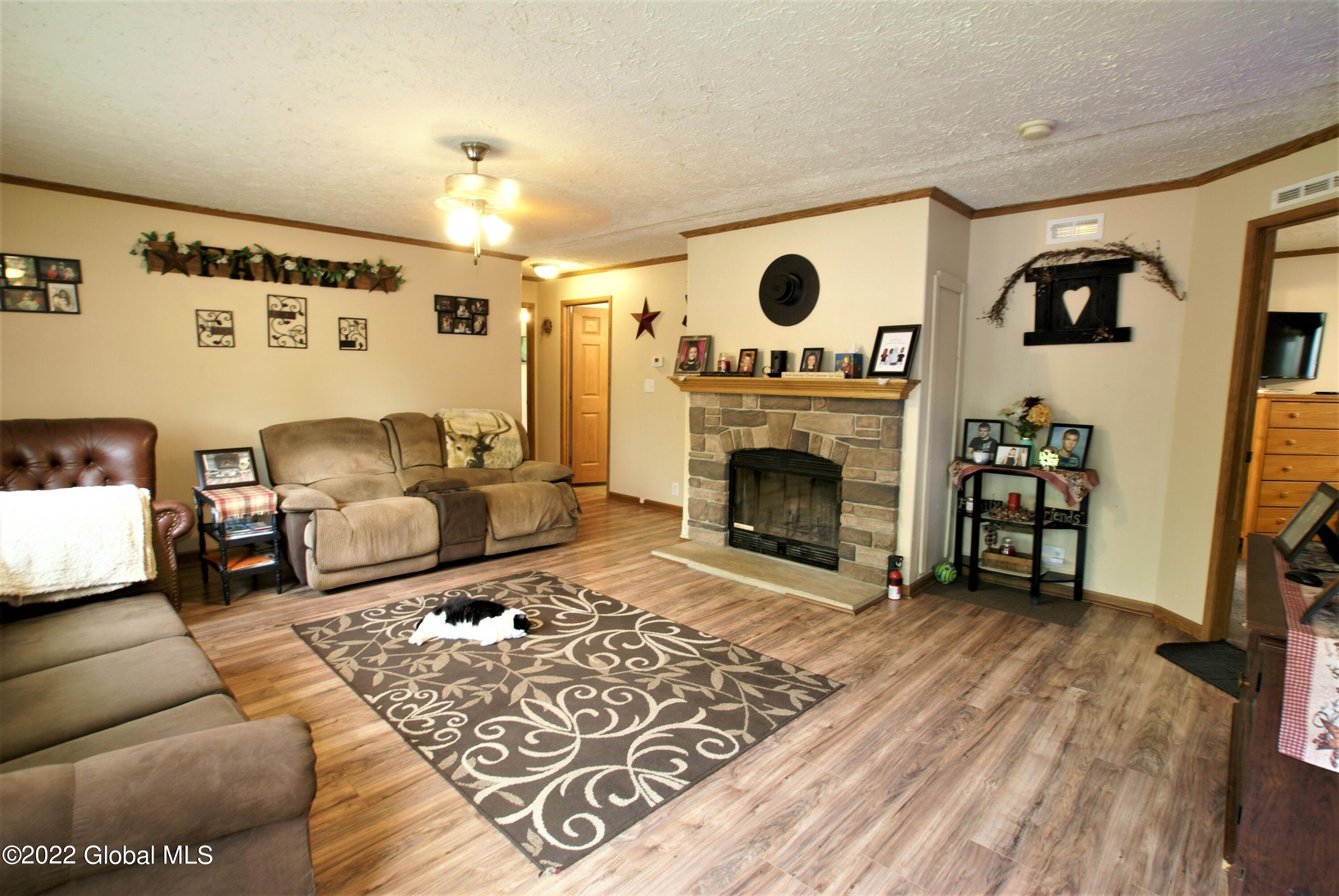 197 Thomas Road Whitehall, NY 12887 - Photo 8 of 32 Winchell (39)