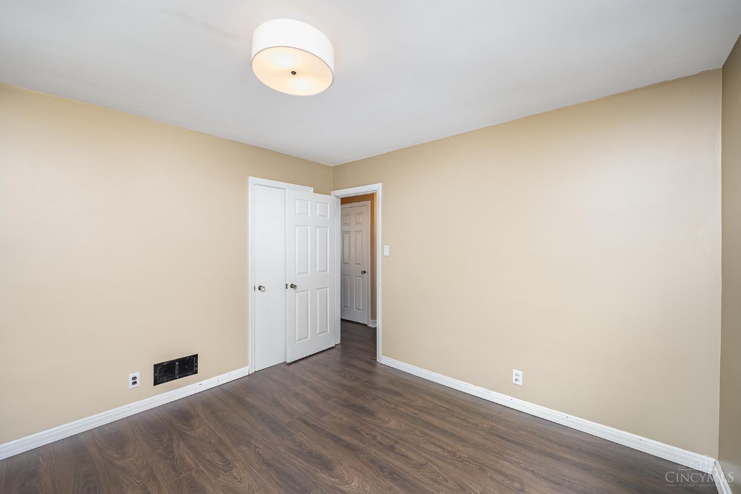 4164 Cornell Road Sharonville, OH 45241 - Photo 14 of 21 Gallery Image 14