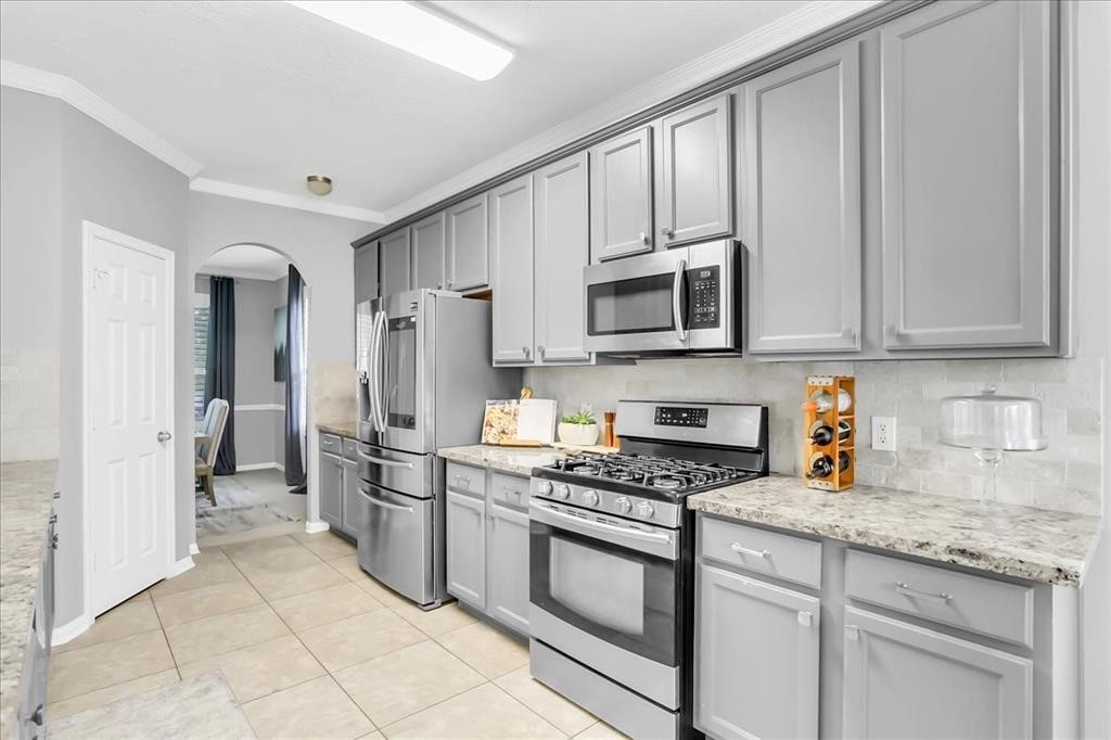 45 Atascadero Drive Manvel, TX 77578 - Photo 3 of 20