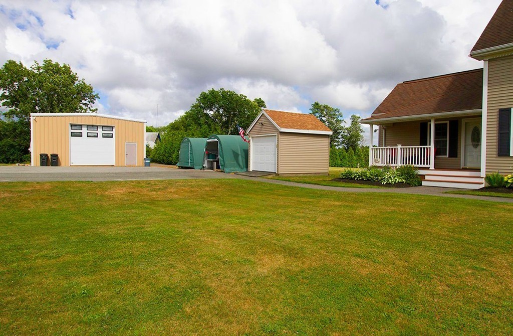 109 Chace Road Freetown, MA 02717 - Photo 4 of 30 Gallery Image 4