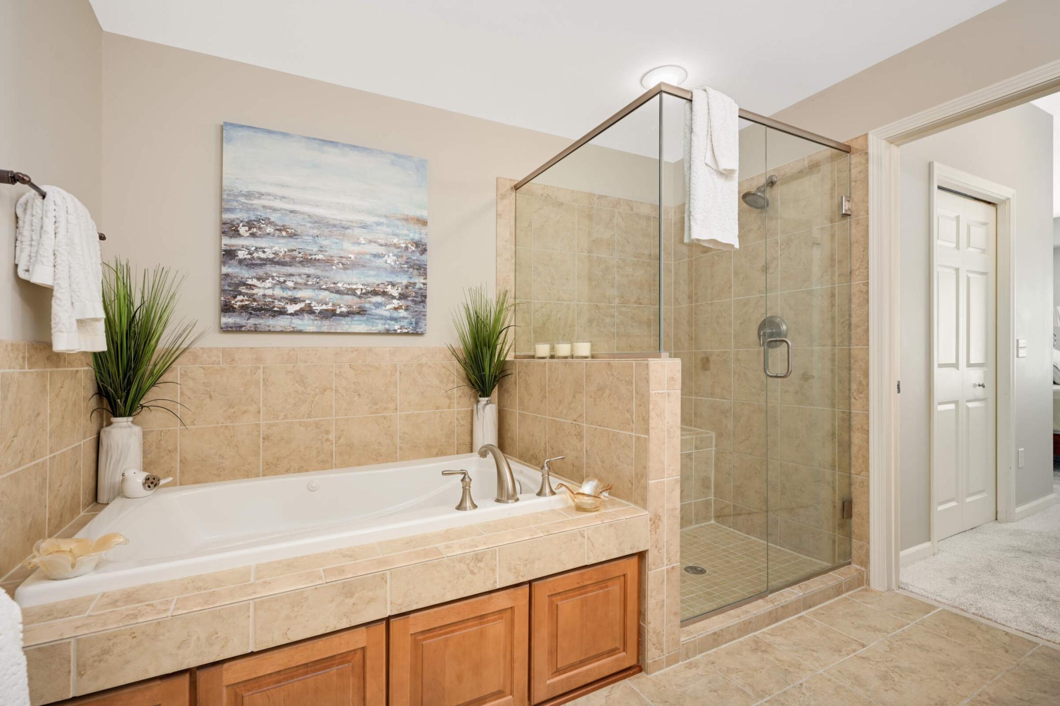 1320 Riverside Lane, Unit 307 Mendota Heights, MN 55118 - Photo 17 of 25 Gallery Image 17