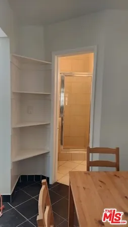 $2,100 | 1053 South Stanley Avenue, Unit 2, Los Angeles, CA 90019