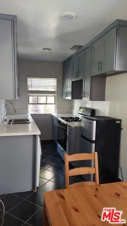 $2,100 | 1053 South Stanley Avenue, Unit 2, Los Angeles, CA 90019
