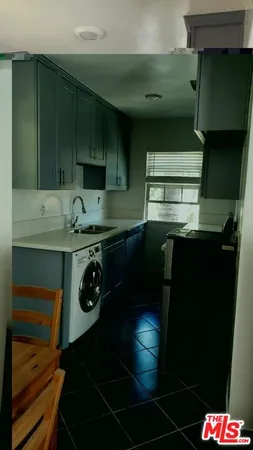 $2,100 | 1053 South Stanley Avenue, Unit 2, Los Angeles, CA 90019