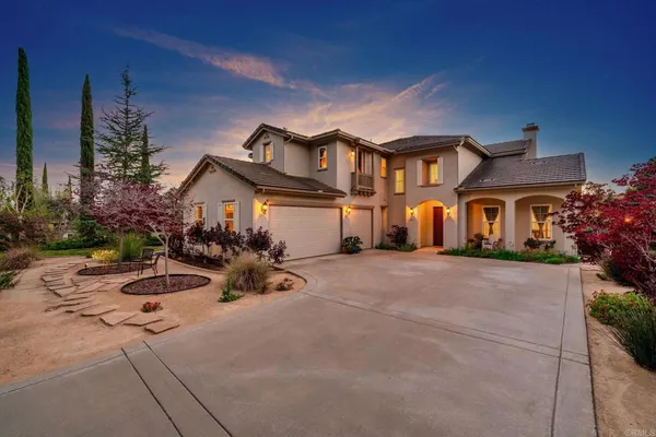 $1,149,000 | 1545 Loch Ness Drive, Fallbrook, CA 92028