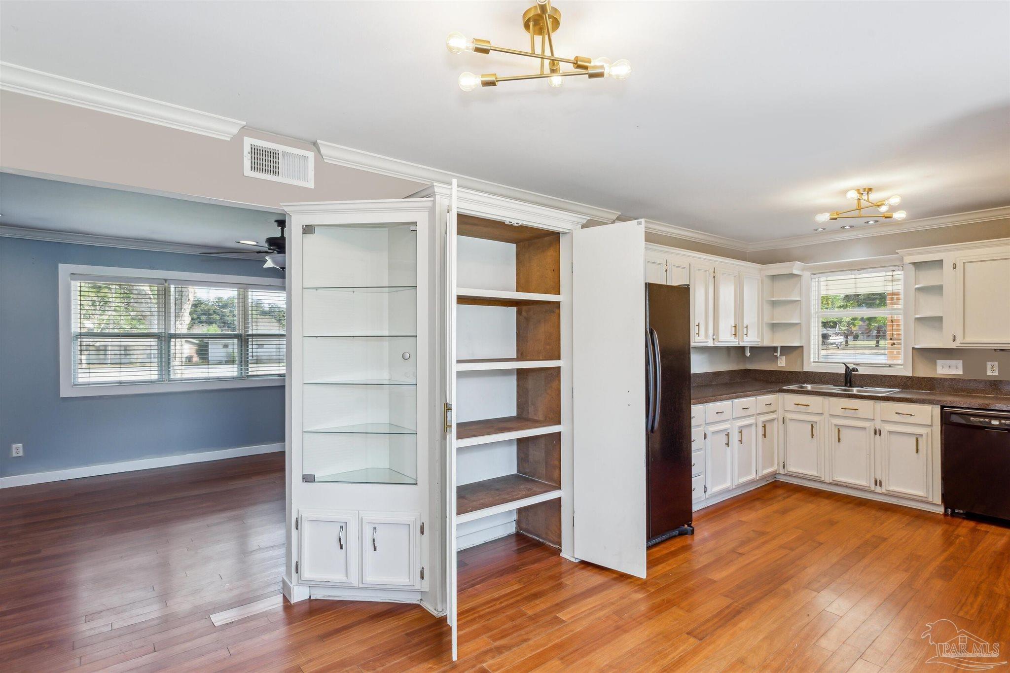 3080 Creighton Road Pensacola, FL 32504 - Photo 7 of 24 Gallery Image 7