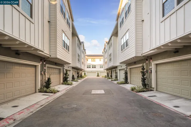 a picture of a city view