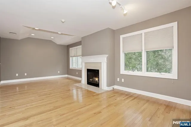 $5,900 | 26 Candlewood Drive, Old Tappan, NJ 07675