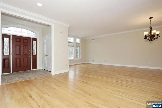 $5,900 | 26 Candlewood Drive, Old Tappan, NJ 07675