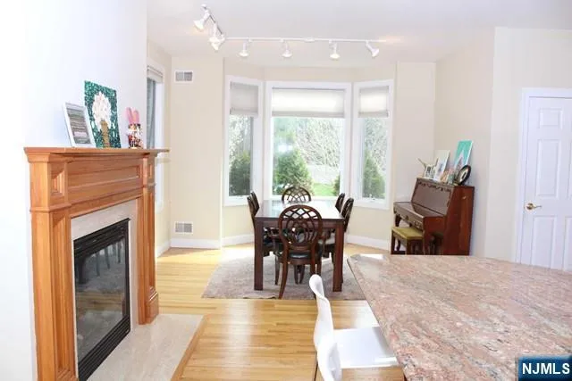 a view of a livingroom with furniture window and outside view