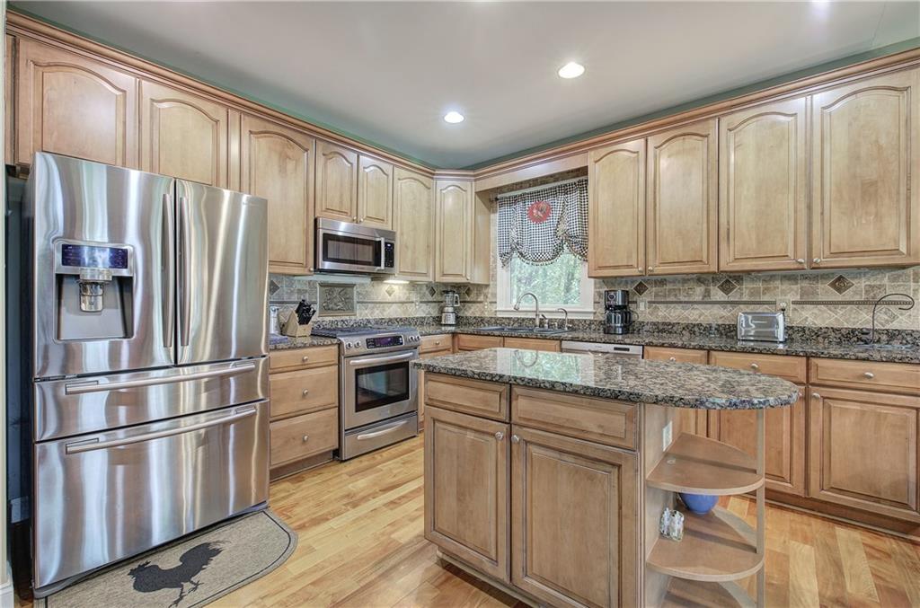 572 Cutthroat Ridge Road Jasper, GA 30143 - Photo 14 of 84
