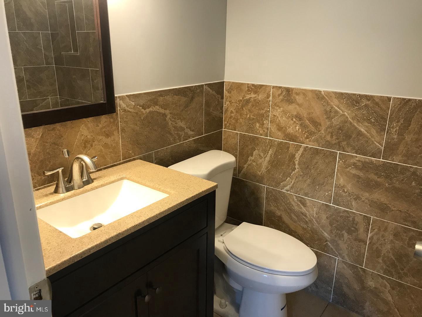 8883 Old Farm Road Philadelphia, PA 19115 - Photo 14 of 22 Gallery Image 14