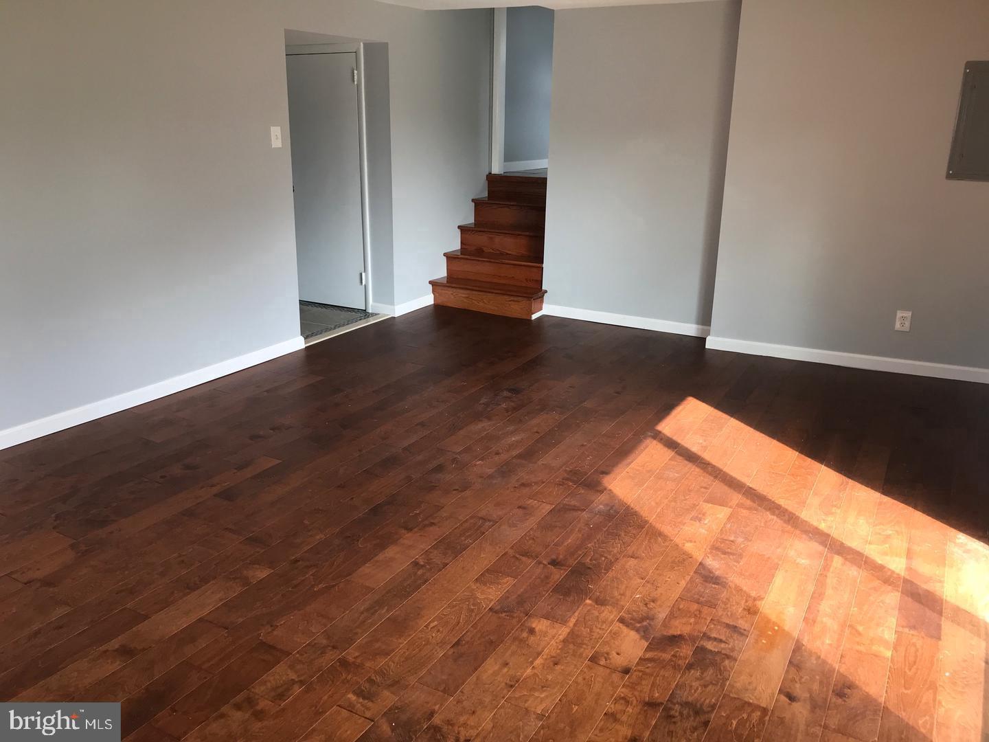8883 Old Farm Road Philadelphia, PA 19115 - Photo 19 of 22 Gallery Image 19