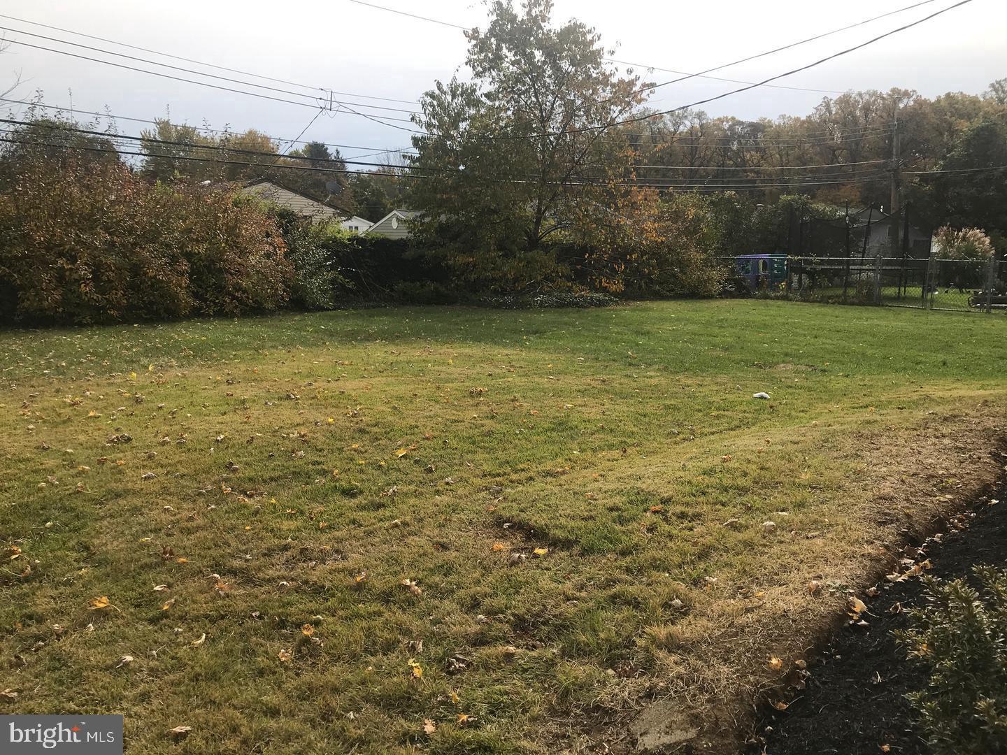 8883 Old Farm Road Philadelphia, PA 19115 - Photo 22 of 22 Gallery Image 22