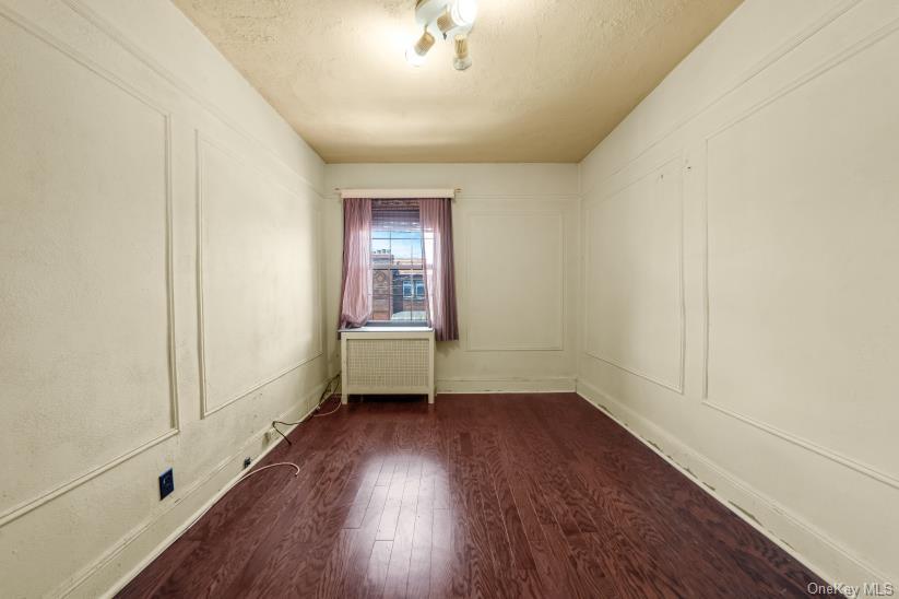 130-09 227th Street Queens, NY 11413 - Photo 13 of 16