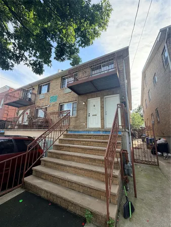 $3,500 | 84-18 129th Street | Kew Gardens