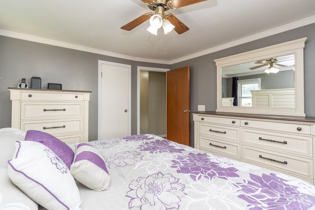 206 Pine Acre Road Springfield, MA 01129 - Photo 15 of 25 a bedroom with a bed and a dresser