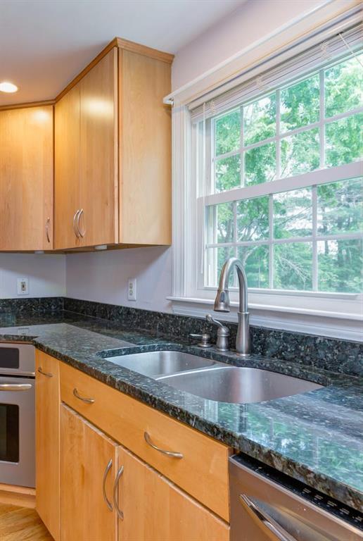 69 Caron Street Portland, ME 04103 - Photo 6 of 31 Photo